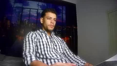 Dominic online show from 09-30-25, 07:08