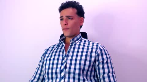 Dominic online show from 10-10-25, 07:13