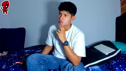 Snapshot of dominick_king chatting on 06-07-26, 02:37 Dominic online show from 06-07-26, 02:37