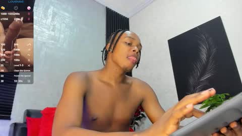 Dominicscott online show from 09-14-25, 01:21