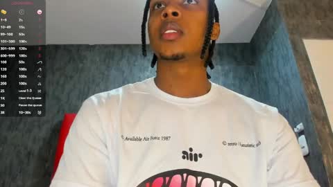 Dominicscott online show from 04-25-26, 01:03