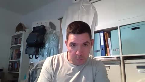 dominik_home online show from 06-01-26, 08:49