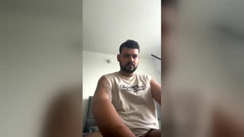 dominikzam0209 online show from 12-19-25, 08:27