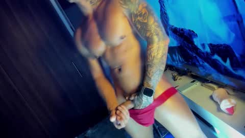 Snapshot of dominiofit chatting on 03-07-25, 07:41 Only fans Ronnie col---InstaRonniecolleman  online show from 03-07-25, 07:41