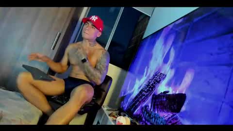 Snapshot of dominiofit chatting on 03-12-25, 11:33 Only fans Ronnie col---InstaRonniecolleman  online show from 03-12-25, 11:33