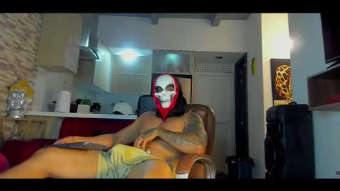 Snapshot of dominiofit chatting on 10-26-25, 01:00 Only fans Ronnie col---InstaRonniecolleman  online show from 10-26-25, 01:00