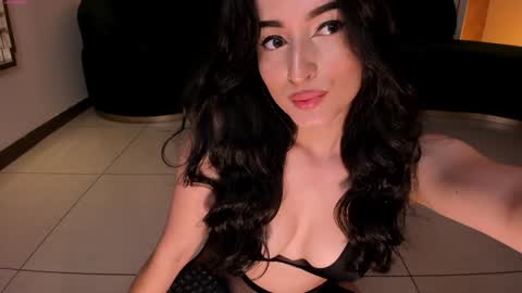 Dominique online show from 12-09-24, 11:47