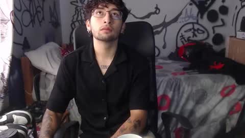 dominus_kane online show from 12-21-25, 02:35