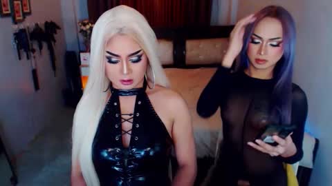 Snapshot of dominuscockwhore chatting on 10-15-25, 07:25 blair online show from 10-15-25, 07:25