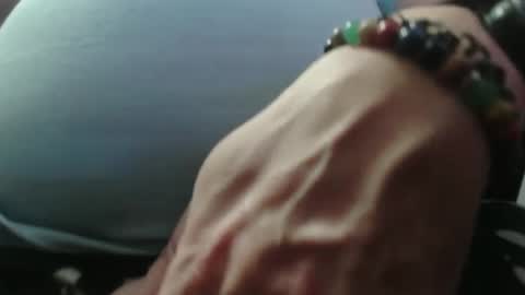 Dominique online show from 02-27-25, 08:53