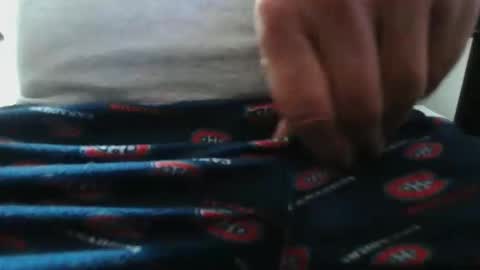 Dominique online show from 10-25-25, 10:37