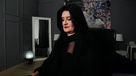 Snapshot of dommelisa chatting on 03-06-25, 12:43 Dom Melisa online show from 03-06-25, 12:43