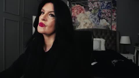 Snapshot of dommelisa chatting on 09-30-25, 07:41 Dom Melisa online show from 09-30-25, 07:41