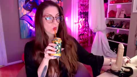 DommeTomorrow online show from 01-07-25, 06:05