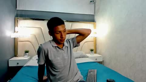 Domminick18 online show from 09-27-25, 07:30