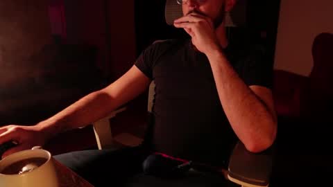 Snapshot of domtop_eric chatting on 03-27-26, 03:01 domtop_eric online show from 03-27-26, 03:01