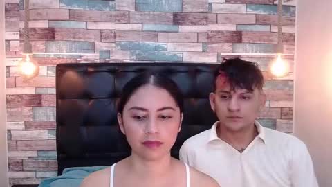 DONA Y CARL online show from 12-05-25, 12:03