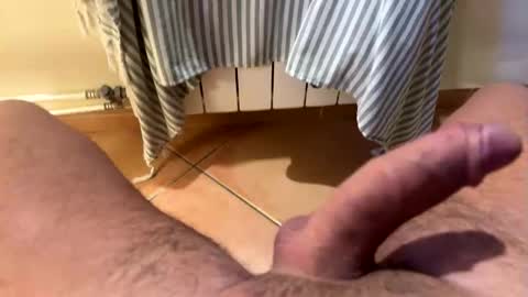 Snapshot of donde252101 chatting on 12-05-25, 04:03 donde252101 online show from 12-05-25, 04:03