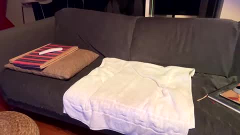 Snapshot of donizetti2017 chatting on 10-12-25, 06:40 Alfredo online show from 10-12-25, 06:40