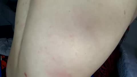 Sapphire Fox online show from 12-21-25, 06:31