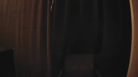 Snapshot of donn053 chatting on 03-12-26, 09:43 Papi online show from 03-12-26, 09:43