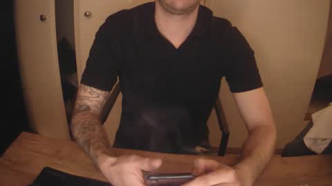 Snapshot of donn053 chatting on 04-14-26, 08:59 Papi online show from 04-14-26, 08:59