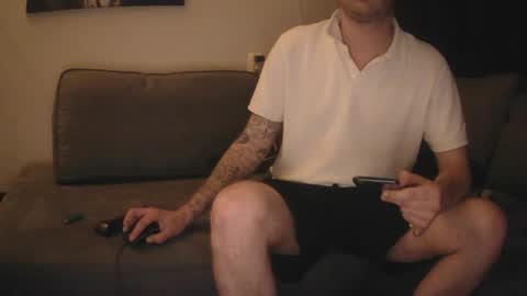 Snapshot of donn053 chatting on 05-16-26, 12:07 Papi online show from 05-16-26, 12:07