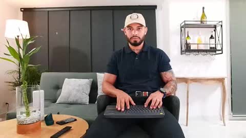 Victor online show from 09-14-25, 02:44