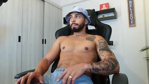 Victor online show from 10-08-25, 02:14