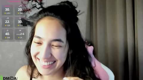 Aura online show from 11-29-25, 03:42