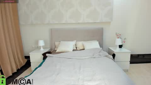 Donna On GMT2 Mon-Fri 3-9 AM online show from 09-26-25, 12:03