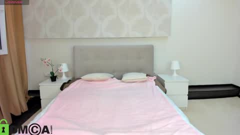 Donna On GMT2 Mon-Fri 3-9 AM online show from 04-29-26, 12:05