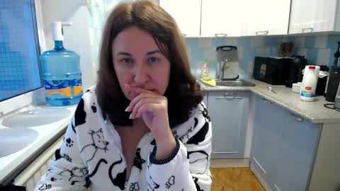 Tatiana 43 curvy sexy body and Joanna redhead 39 years online show from 12-11-24, 06:36