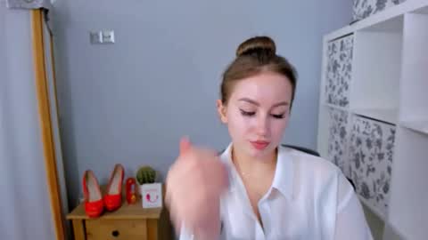 DonnaSensual online show from 11-20-25, 05:23