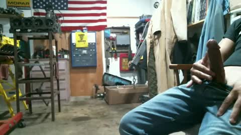 Snapshot of donniestone chatting on 09-11-25, 02:39 donniestone online show from 09-11-25, 02:39