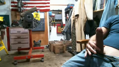 Snapshot of donniestone chatting on 09-19-25, 02:40 donniestone online show from 09-19-25, 02:40