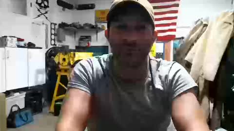 Snapshot of donniestone chatting on 10-14-25, 03:02 donniestone online show from 10-14-25, 03:02