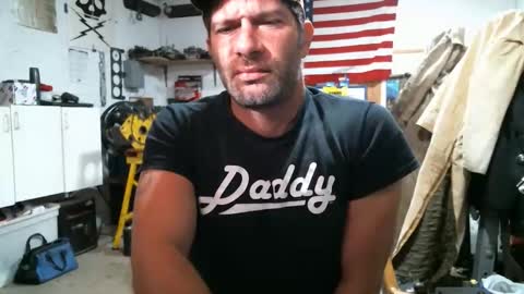 Snapshot of donniestone chatting on 10-21-25, 04:08 donniestone online show from 10-21-25, 04:08