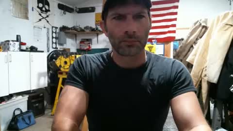 Snapshot of donniestone chatting on 10-23-25, 03:22 donniestone online show from 10-23-25, 03:22