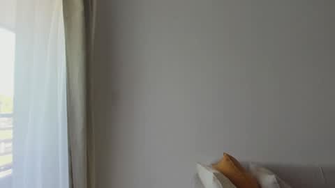 Donatella online show from 01-15-25, 12:04