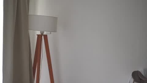 Donatella online show from 10-22-25, 12:05