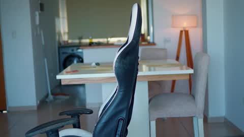 Donatella online show from 01-12-26, 11:59