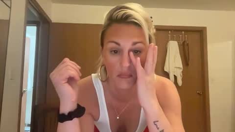 dontbefoolish online show from 11-10-25, 01:15