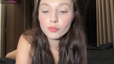 Snapshot of dontoch chatting on 06-15-26, 07:27 Stacy online show from 06-15-26, 07:27
