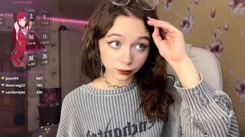 Snapshot of dontoke_ chatting on 12-20-24, 01:14 Nicole online show from 12-20-24, 01:14