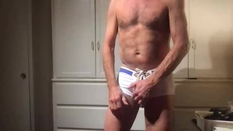 doorguy01 online show from 12-29-24, 03:00