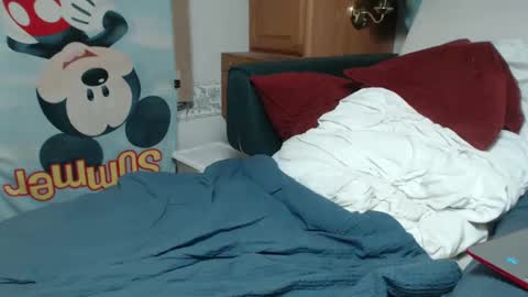 cummingdoouug online show from 12-27-24, 01:00