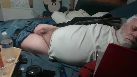 Snapshot of doouugcumming chatting on 03-10-26, 01:05 cummingdoouug online show from 03-10-26, 01:05