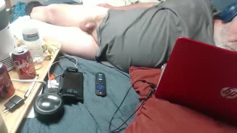 Snapshot of doouugcumming chatting on 04-07-26, 05:30 cummingdoouug online show from 04-07-26, 05:30