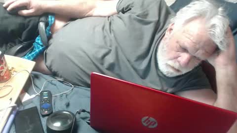 Snapshot of doouugcumming chatting on 04-07-26, 05:57 cummingdoouug online show from 04-07-26, 05:57